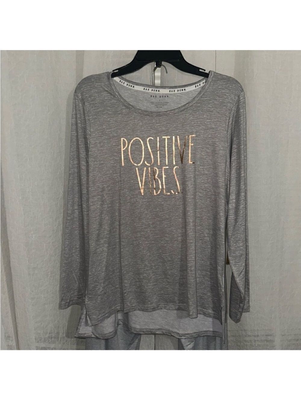 RAE DUNN. L Silver Gray White Rose Gold POSITIVE VIBES. Long Sleeve Joggers PJ
